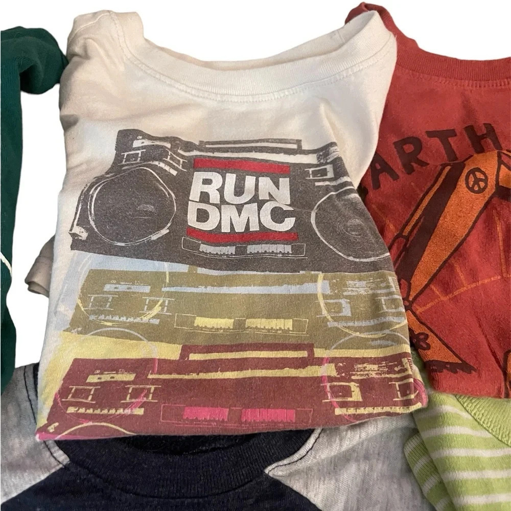 Old Navy Kid’s Graphic Tees Short Sleeve 10 Shirt Bundle - Picture 4 of 11